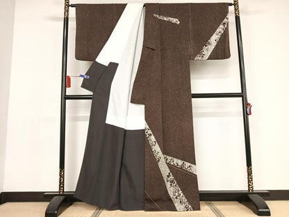 平和屋着物●訪問着 斜め取り花文 たたき染め 正絹 逸品 AAAX0385np