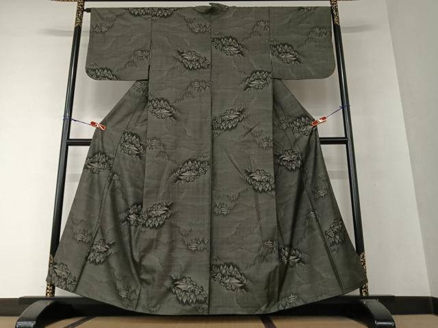 平和屋着物●本場大島紬 カタス9マルキ 樹林風景文 正絹 逸品 AAAX0579zg