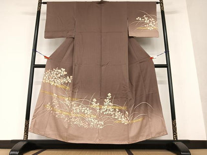 平和屋着物●訪問着　駒刺繍　草花文　暈し染め　金彩　正絹　逸品　AAAX0637zg