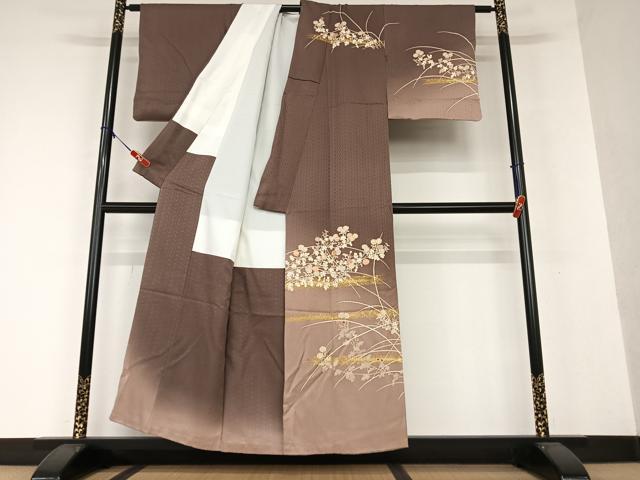 平和屋着物●訪問着　駒刺繍　草花文　暈し染め　金彩　正絹　逸品　AAAX0637zg