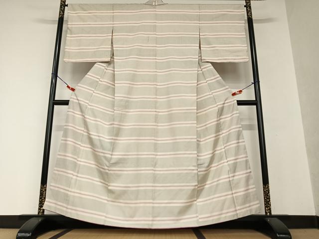 平和屋着物●本場大島紬 白大島 100亀甲 横段文 正絹 逸品 AAAX0737zg