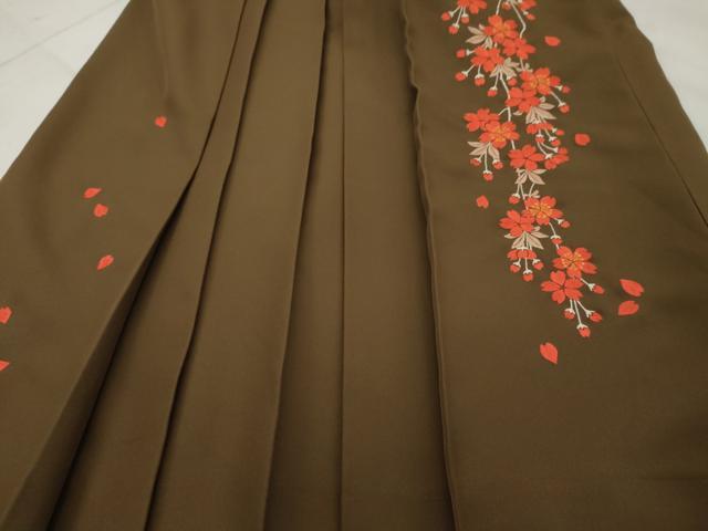 平和屋着物●女性　行灯袴　刺繍　枝垂れ花文　金糸　卒業式　洗える着物　AAAX5854cs