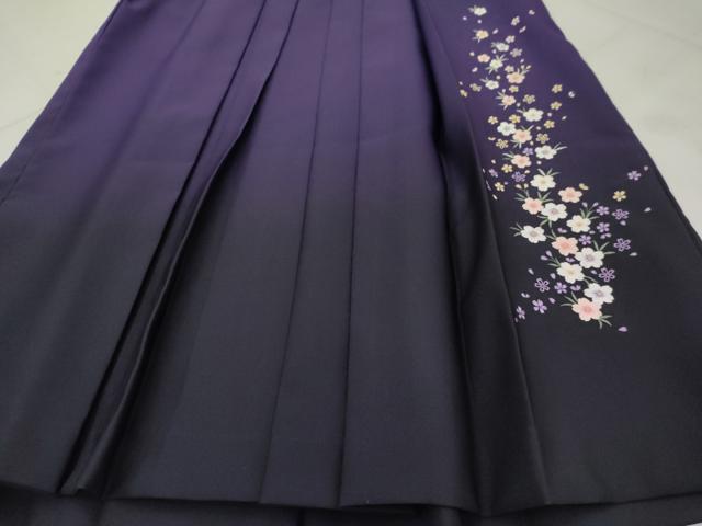 平和屋着物●女性　行灯袴　刺繍　舞花文　暈し染め　金糸　卒業式　洗える着物　AAAX5859cs