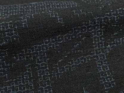 平和屋着物●結城紬　80亀甲　エ霞風景花文　正絹　逸品　AAAX8350ck