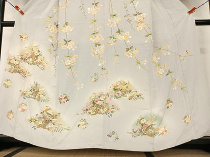 平和屋着物●訪問着 友禅 駒刺繍 飾花文 暈し染め 金彩 正絹 逸品 AAAY0006zg