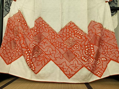 平和屋着物●豪華振袖　駒刺繍　絞り　花菱文　金彩　正絹　逸品　AAAY0027zg
