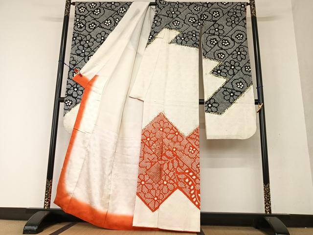 平和屋着物●豪華振袖　駒刺繍　絞り　花菱文　金彩　正絹　逸品　AAAY0027zg