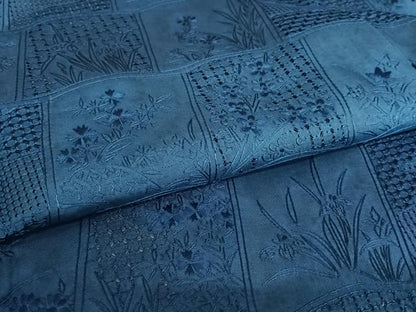 平和屋着物●総刺繍 小紋 藍 花冊子文 正絹 逸品 AAAY0042zg