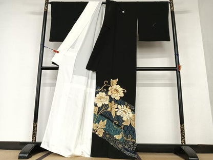 平和屋着物●創業460年・千總 黒留袖 駒刺繍 花唐草文 金彩 高島屋扱い 正絹 逸品 AAAY0052zg