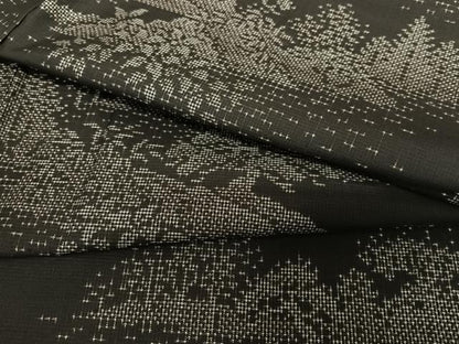 平和屋着物●本場大島紬　泥染め　カタス７マルキ　草花文　正絹　逸品　AAAY0082zg
