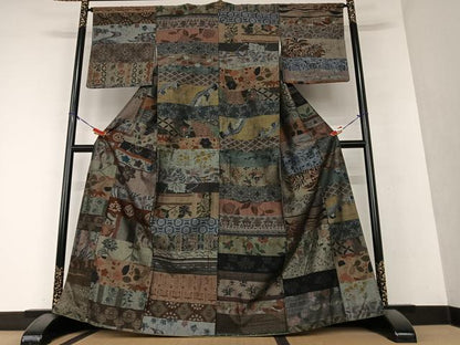 平和屋着物●本場小千谷紬　横段花文　正絹　逸品　AAAY0128zg