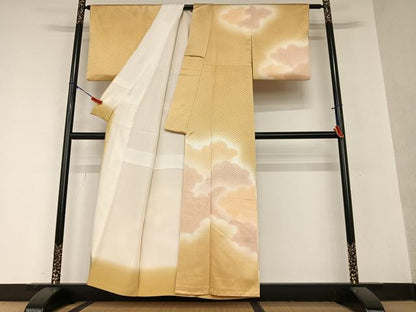 平和屋着物●訪問着 雲重ね文 暈し染め 正絹 逸品 AAAY0205zg