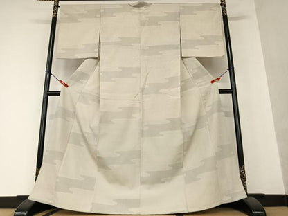 平和屋着物●本塩沢 110亀甲 エ霞文 正絹 逸品 AAAY0256zg
