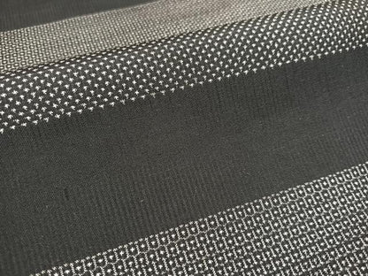 平和屋着物●本場大島紬　100亀甲　横段文　正絹　逸品　AAAY0365ph