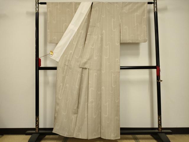 平和屋着物▽本塩沢 単衣 110亀甲 幾何学文様 正絹 逸品 AAAY0491sx