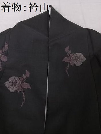 平和屋着物●本場大島紬　アンサンブル　カタス９マルキ　地空　椿　黒地　正絹　逸品　AAAY1491np