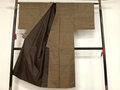 平和屋着物●男性 本場大島紬 アンサンブル 100亀甲 総詰め 残布172cm・証紙付き 正絹 逸品 AAAY1492np