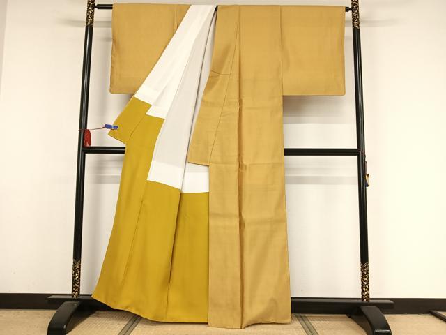 平和屋着物●菱綾織　紬　黄朽葉色　正絹　逸品　AAAY1498np