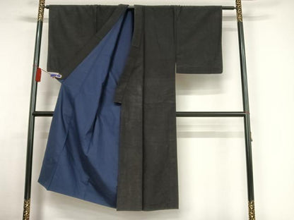平和屋着物●男性 紬 アンサンブル 色無地 濡羽色 正絹 逸品 AAAY1548np