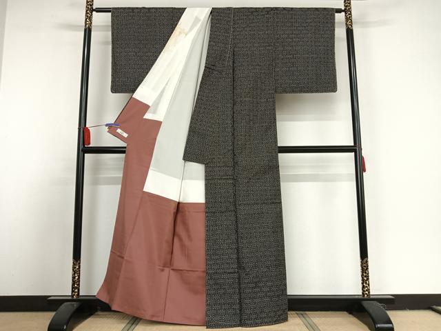 平和屋着物●本場大島紬　龍郷絣　秋名バラ　道中着セット　やまと誂製　正絹　逸品　AAAY1608np