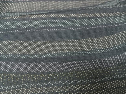 平和屋着物●本場大島紬　カタス7マルキ　変わり縞　鈴乃屋扱い　正絹　逸品　AAAY1626np
