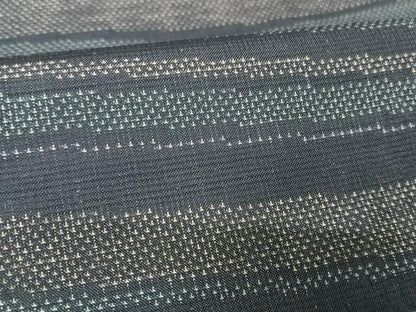 平和屋着物●本場大島紬　カタス7マルキ　変わり縞　鈴乃屋扱い　正絹　逸品　AAAY1626np
