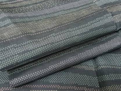 平和屋着物●本場大島紬　カタス7マルキ　変わり縞　鈴乃屋扱い　正絹　逸品　AAAY1626np