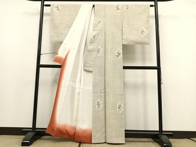 平和屋着物●上質な紬 手描き 亀甲花唐草文 正絹 逸品 未使用 AAAY1707np
