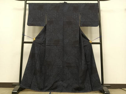 平和屋着物●結城紬　80亀甲　切嵌文　正絹　逸品　未使用　AAAY1726np