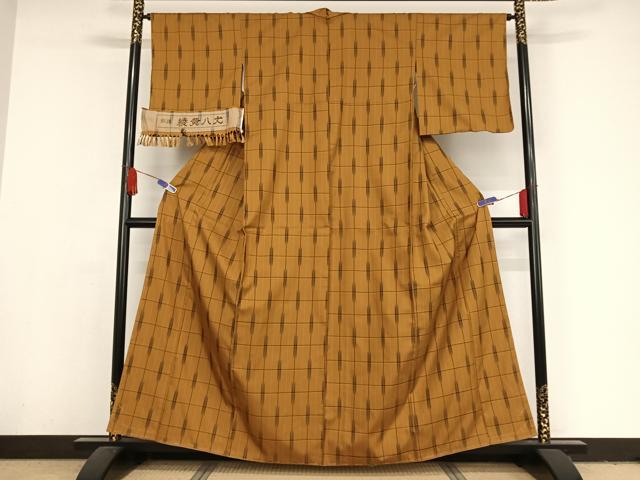 平和屋着物●彩黄八丈　紬　市松彩織り　格子　反端付き　正絹　逸品　AAAY1786np