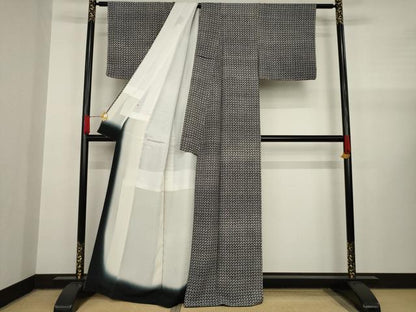 平和屋着物●上質な小紋　幾何学文様　黒地　正絹　逸品　未使用　AAAY1877ck