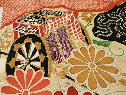 平和屋着物●豪華振袖　駒刺繍　絞り　御所車花文　金糸　金彩　正絹　逸品　AAAY1909ck
