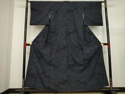 平和屋着物●結城紬 80亀甲 エ霞吉祥文 正絹 逸品 AAAY1953ck