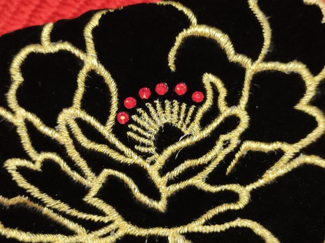 平和屋着物●和装小物　帯締め・帯揚げセット　総絞り　刺繍　ラインストーン　高麗組　金糸　逸品　AAAY2316ay