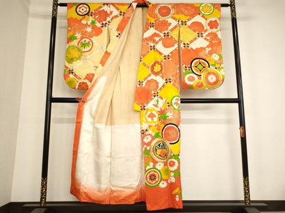 平和屋着物∵女の子 十三参り 子供 祝着 駒刺繍 花丸文 金彩 逸品 AAAY2551ja