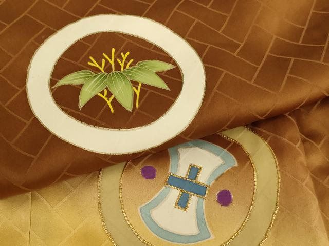 平和屋着物[]お宮参り　男の子　祝着　産着　初着　のしめ　駒刺繍　吉祥花文　金彩　正絹　逸品　AAAY2871ja