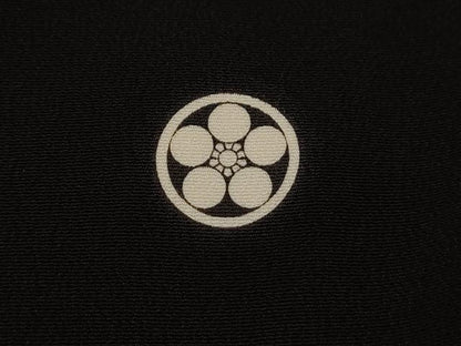 平和屋着物■豪華黒留袖　風景草花文　金彩　正絹　逸品　AAAY4021ru