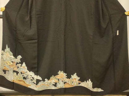 平和屋着物■豪華黒留袖 朱映 駒刺繍 風景文 金彩 正絹 逸品 AAAY4603fw