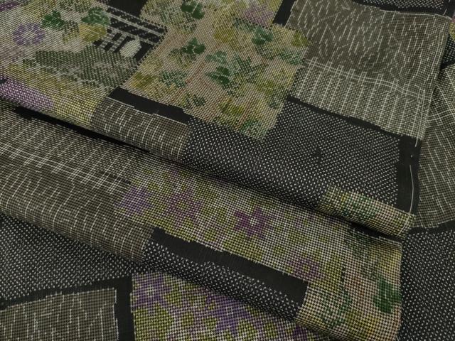 平和屋着物●本場大島紬 一元７マルキ 色紙重ね文 黒地 正絹 逸品 未使用 AAAY4704ck