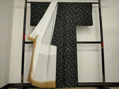 平和屋着物●ファッションデザイナー コシノアヤコ 小紋 枝蕾 黒地 金彩 正絹 逸品 AAAY4728ck