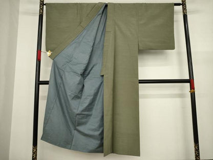 平和屋着物●男性 お召 色無地 灰汁色 正絹 逸品 AAAY4757ck