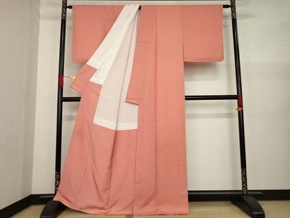平和屋着物●京加賀友禅　百貫達雄監修　色無地　甚三紅色　正絹　逸品　AAAY4790ck