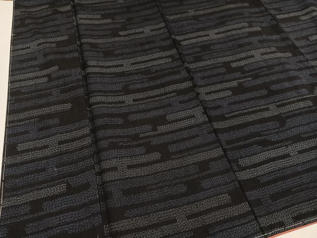 平和屋着物●結城紬 80亀甲 エ霞文 正絹 逸品 未使用 AAAY5990ph