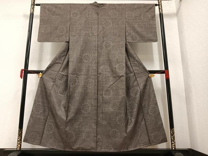 平和屋着物●本場大島紬　カタス9マルキ　舞花文　正絹　逸品　未使用　AAAY6290ph