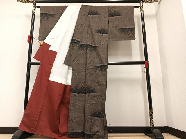 平和屋着物●本場大島紬 カタス7マルキ 花蝶文 正絹 逸品 未使用 AAAY6315ph