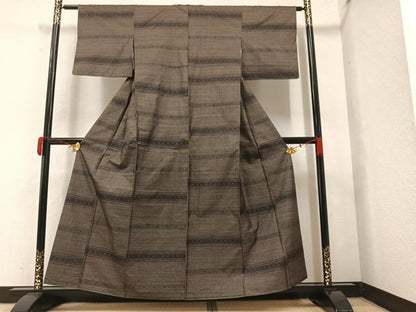 平和屋着物●本場大島紬 カタス7マルキ 段違い 正絹 逸品 AAAY6329ph