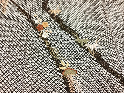 平和屋着物●訪問着 絞り 刺繍 松竹梅文 黒地 金彩 正絹 逸品 AAAY6335ph