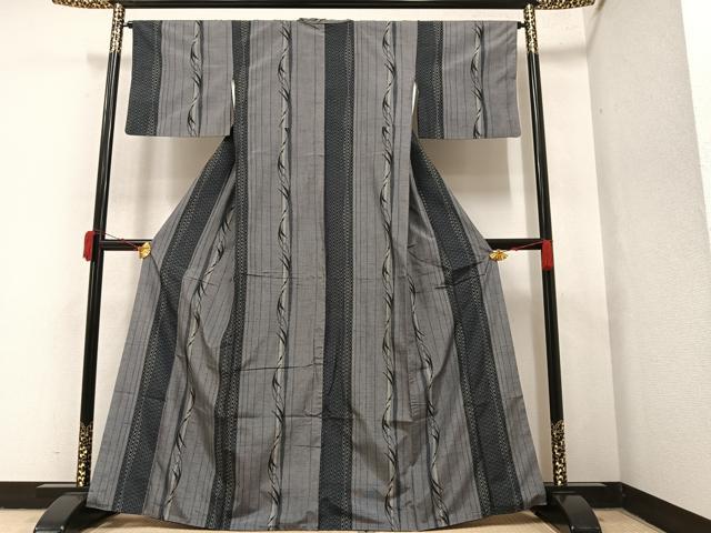平和屋着物●上質な紬 群れ鳥間道 正絹 逸品 AAAY6353ph