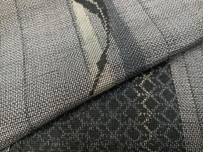 平和屋着物●上質な紬 群れ鳥間道 正絹 逸品 AAAY6353ph