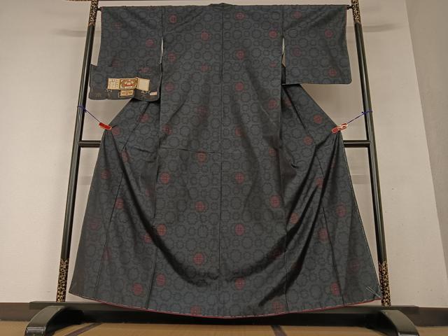 平和屋着物●本場大島紬 舞花文 証紙付き 正絹 逸品 未使用 AAAY6552zg